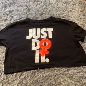Nike crop top, size M